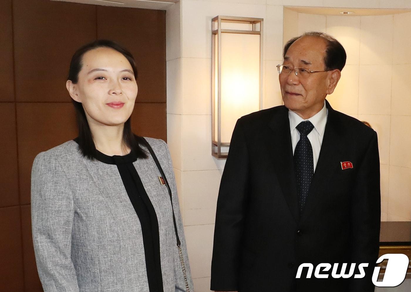 Kim Yo-jong, Vice Department Director of the Workers&#39; Party &#40;left&#41;, and Kim Yong-nam, former President of the Presidium of the Supreme People&#39;s Assembly &#40;right&#41;, who visited South Korea for the 2018 Pyeongchang Winter Olympics. 2018.2.11 / News1