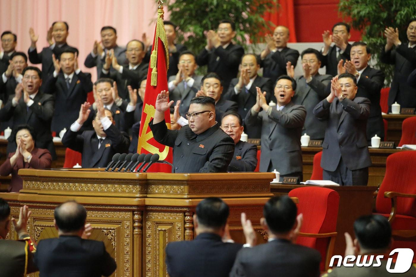 Kim Jong Un, General Secretary of the Workers' Party, receiving applause at the 8th Party Congress held in January 2021 / Rodong Sinmun