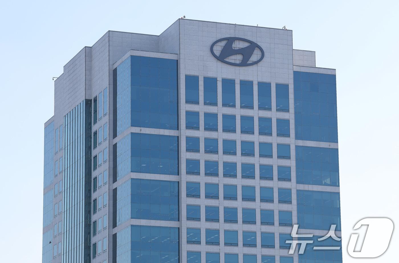 A view of Hyundai Motor Company's headquarters in Yangjae-dong, Seocho-gu, Seoul / News1