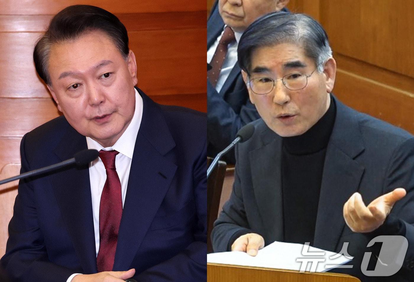 Former President Yoon Suk Yeol &#40;left&#41; and former Defense Minister Kim Yong-hyun attend the fourth hearing of the impeachment trial at the Constitutional Court in Jongno District, Seoul, on the afternoon of January 23 &#40;Provided by the Consitutional Court of Korea&#41; / News1