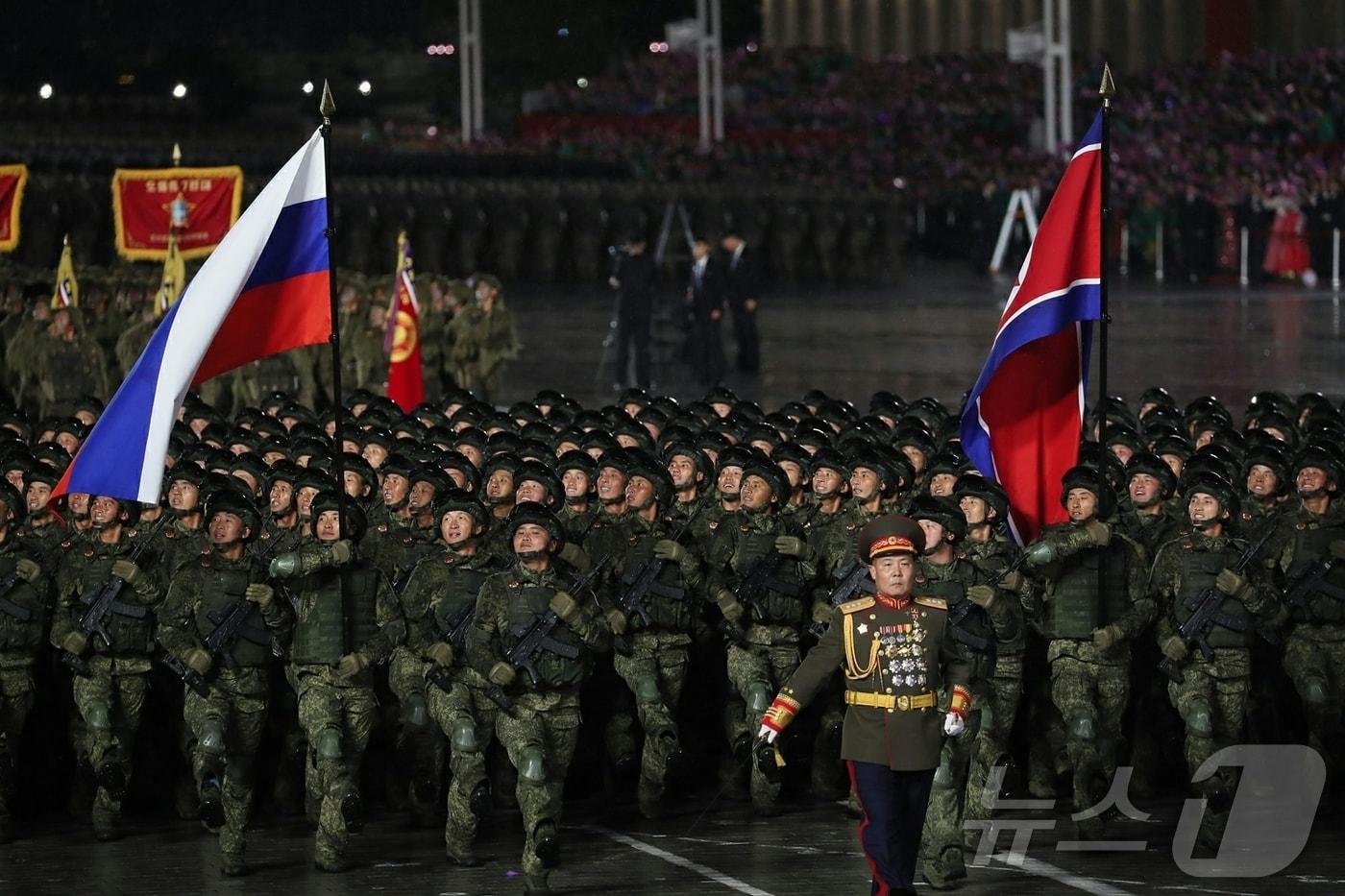 [The Rodong Sinmun, the official newspaper of North Korea&#39;s Workers&#39; Party, reported on October 11 that a grand military parade celebrating the 80th anniversary of the party&#39;s founding was held the previous day, at Kim Il Sung Square in Pyongyang. The new intercontinental ballistic missile &#40;ICBM&#41;, the Hwasong-20, was unveiled for the first time that day / Rodong Sinmun]