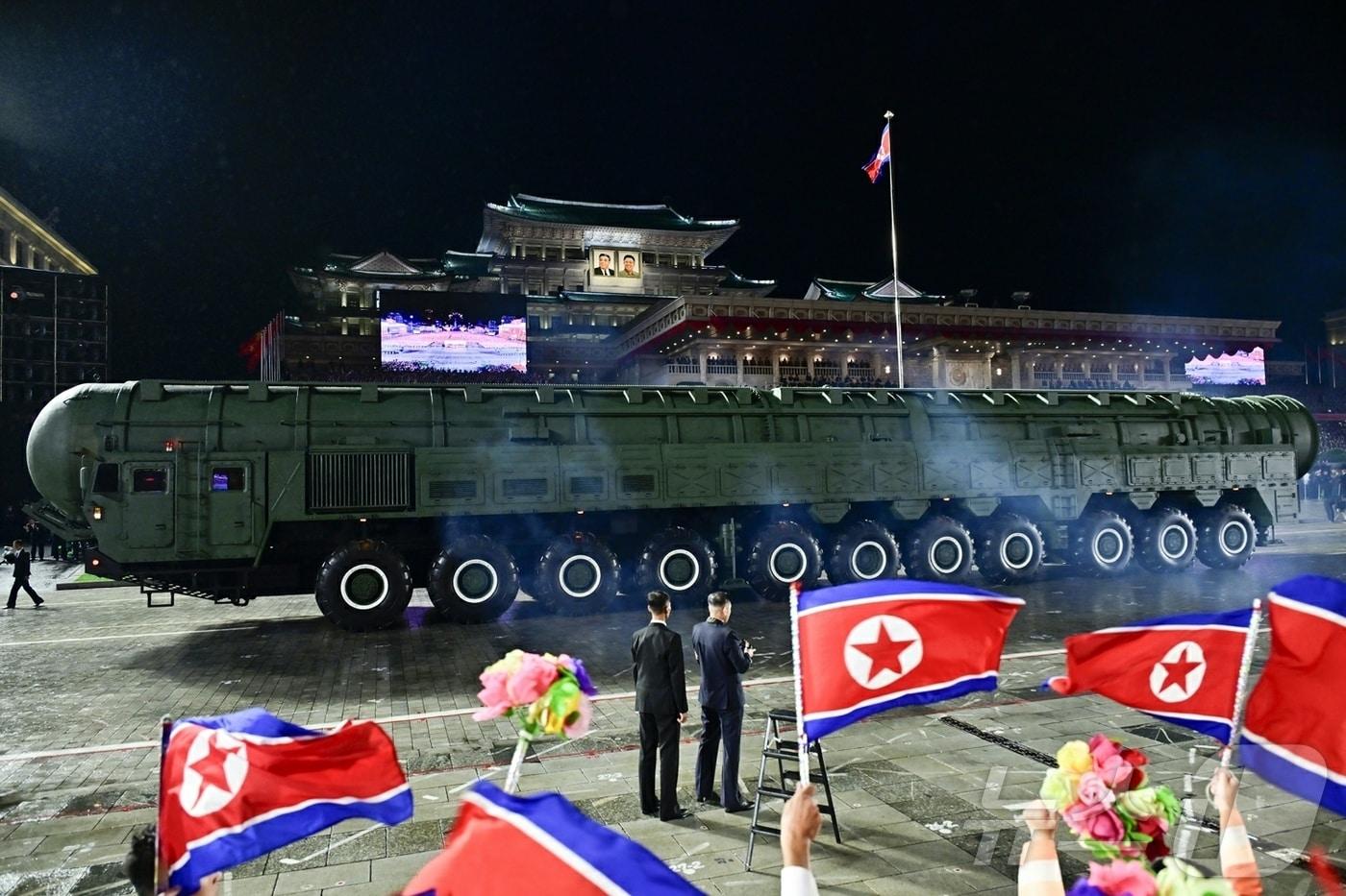 The Rodong Sinmun, the official newspaper of North Korea&#39;s Workers&#39; Party, revealed a new intercontinental ballistic missile &#40;ICBM&#41; called the Hwasong-20 in its coverage of the military parade celebrating the 80th anniversary of the party&#39;s founding on October 11 / Rodong Sinmun