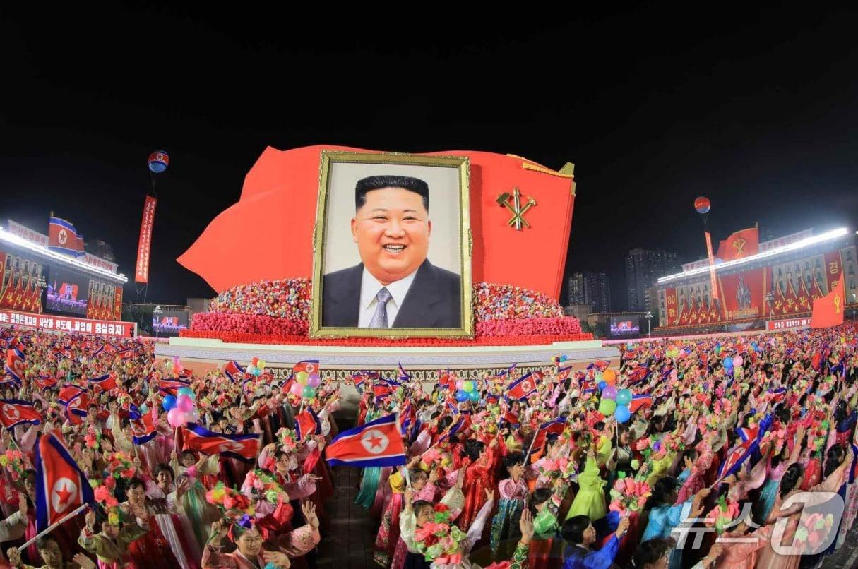 North Korea held a mass rally and torchlight parade at Kim Il-sung Square in Pyongyang on October 11 to celebrate the 80th anniversary of the founding of the Workers&#39; Party / Rodong Sinmun