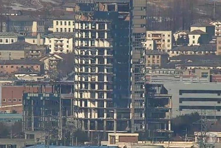 The Comprehensive Support Center in the Kaesong Industrial Complex, reduced to ruins by North Korea’s demolition (Provided by Joint Chiefs of Staff) 2025.3.27 / News1