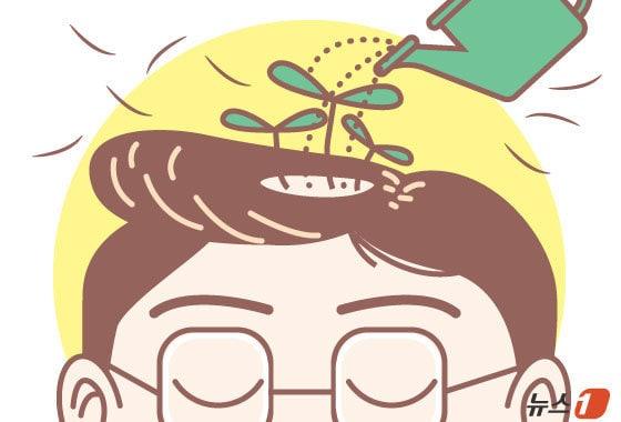 On Friday, South Korea's Ministry of Health and Welfare stated that it has not yet finalized a decision on whether to include hair loss treatment for young adults under the National Health Insurance coverage. The ministry added that it will review the possibility of providing health insurance support after conducting sufficient public discussion and comprehensively evaluating factors such as medical necessity and cost-effectiveness / News1