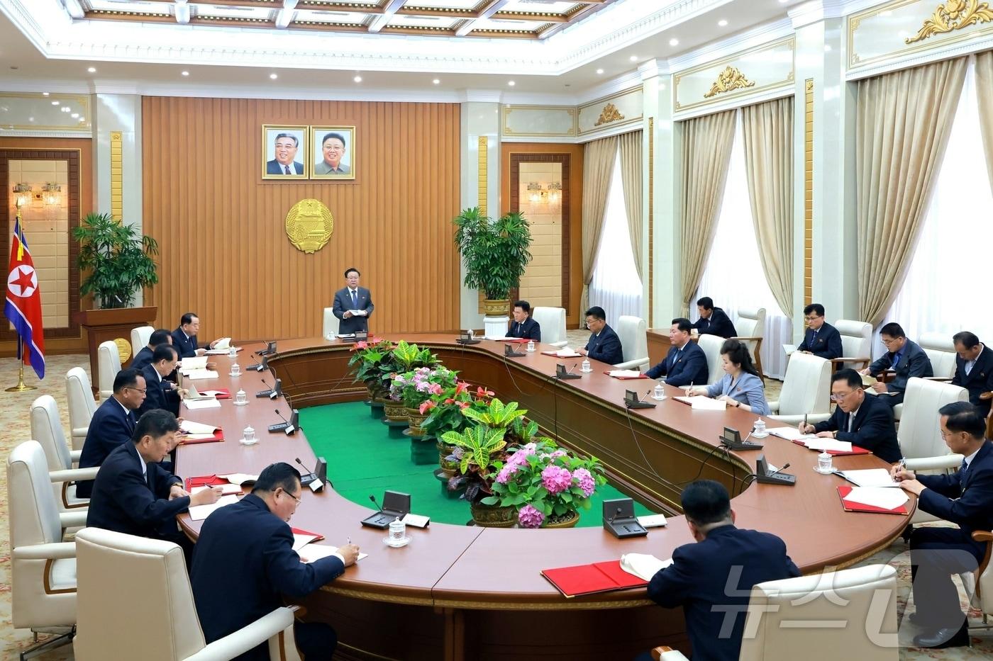 The 35th Plenary Meeting of the 14th Presidium of the Supreme People&#39;s Assembly of the Democratic People&#39;s Republic of Korea was held at the Mansudae Assembly Hall / Rodong Sinmun