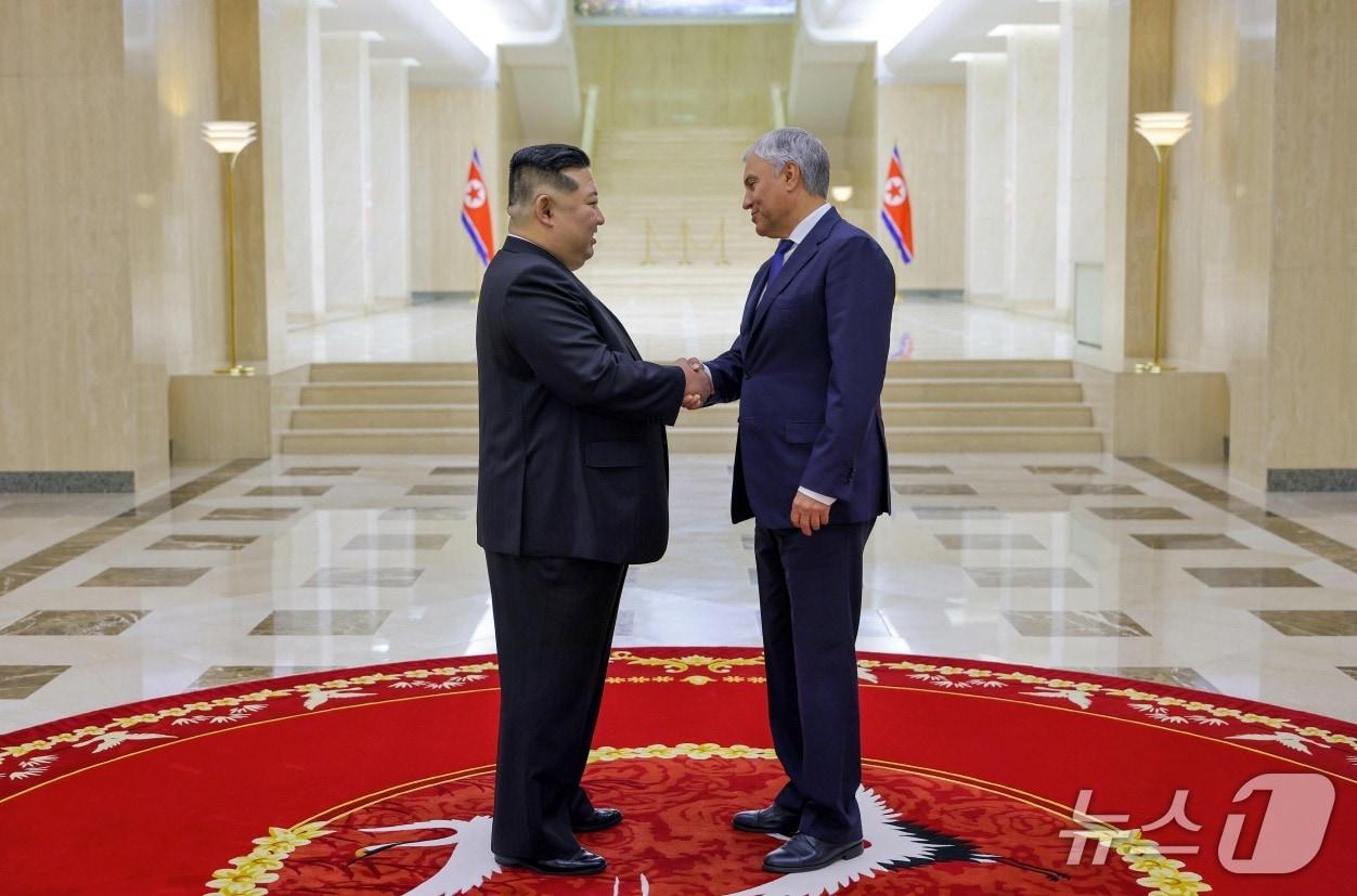 The North Korean Workers&#39; Party newspaper Rodong Sinmun reported that Kim Jong-un, General Secretary of the Workers&#39; Party of Korea, met with Vyacheslav Volodin, Chairman of the Russian State Duma &#40;lower house&#41; and close associate of Russian President Vladimir Putin, in Pyongyang on August 14 / Rodong Sinmun