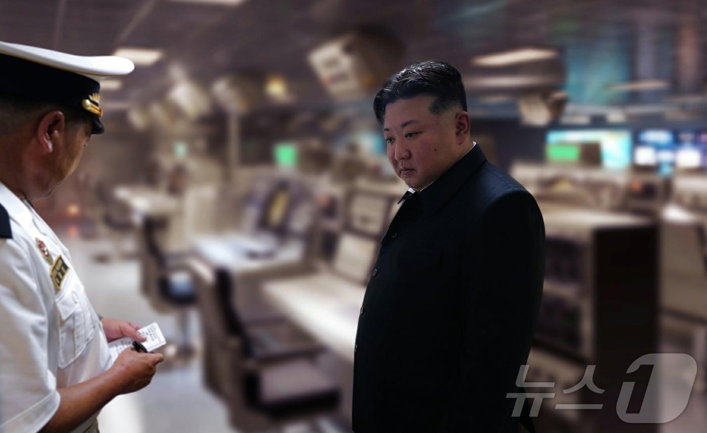 Kim Jong Un, General Secretary of the Workers' Party of Korea, inspecting the destroyer Choe Hyon-ho on Monday / Rodong Sinmun