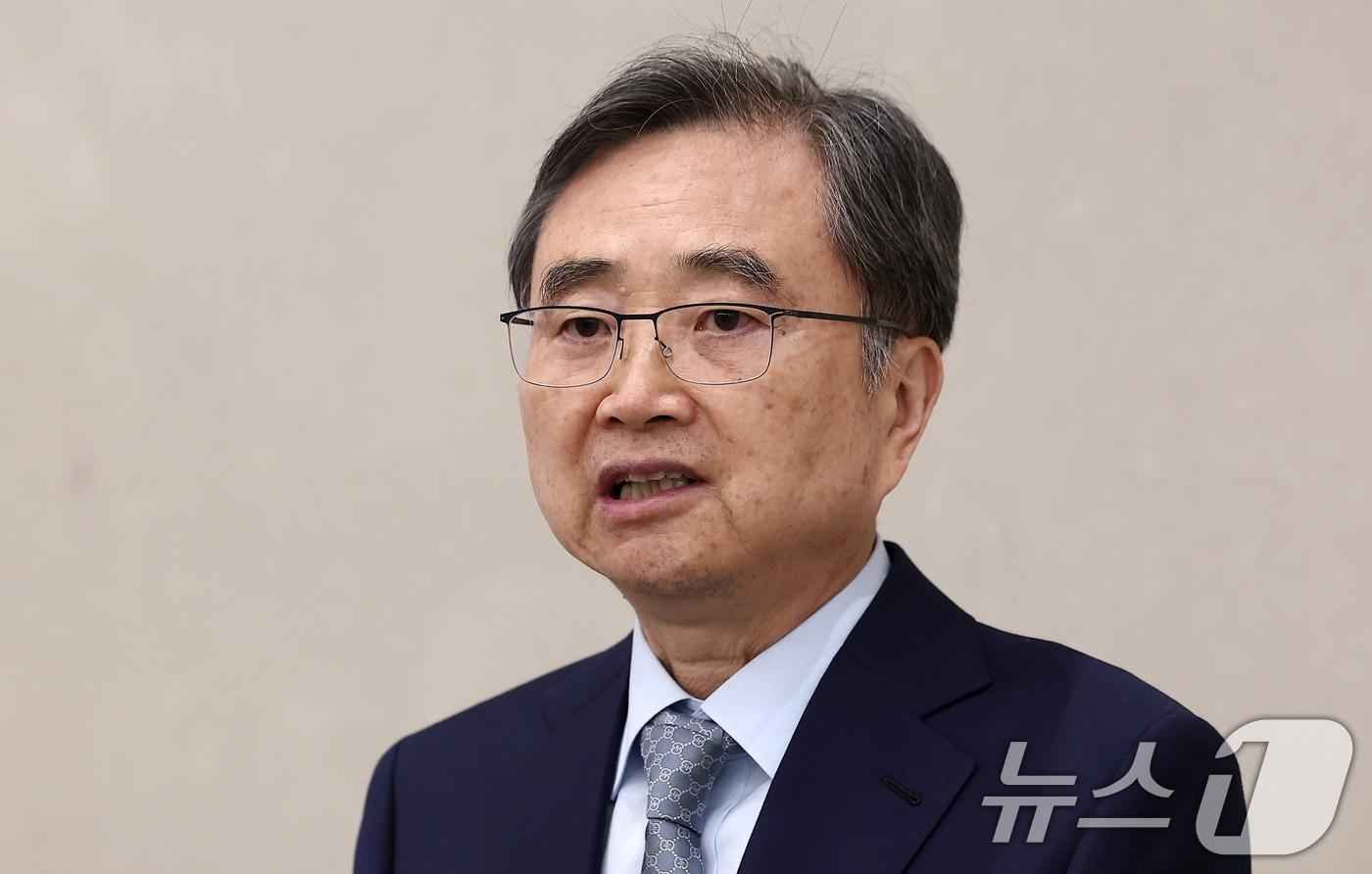 Minister of Foreign Affairs Cho Hyun / News1