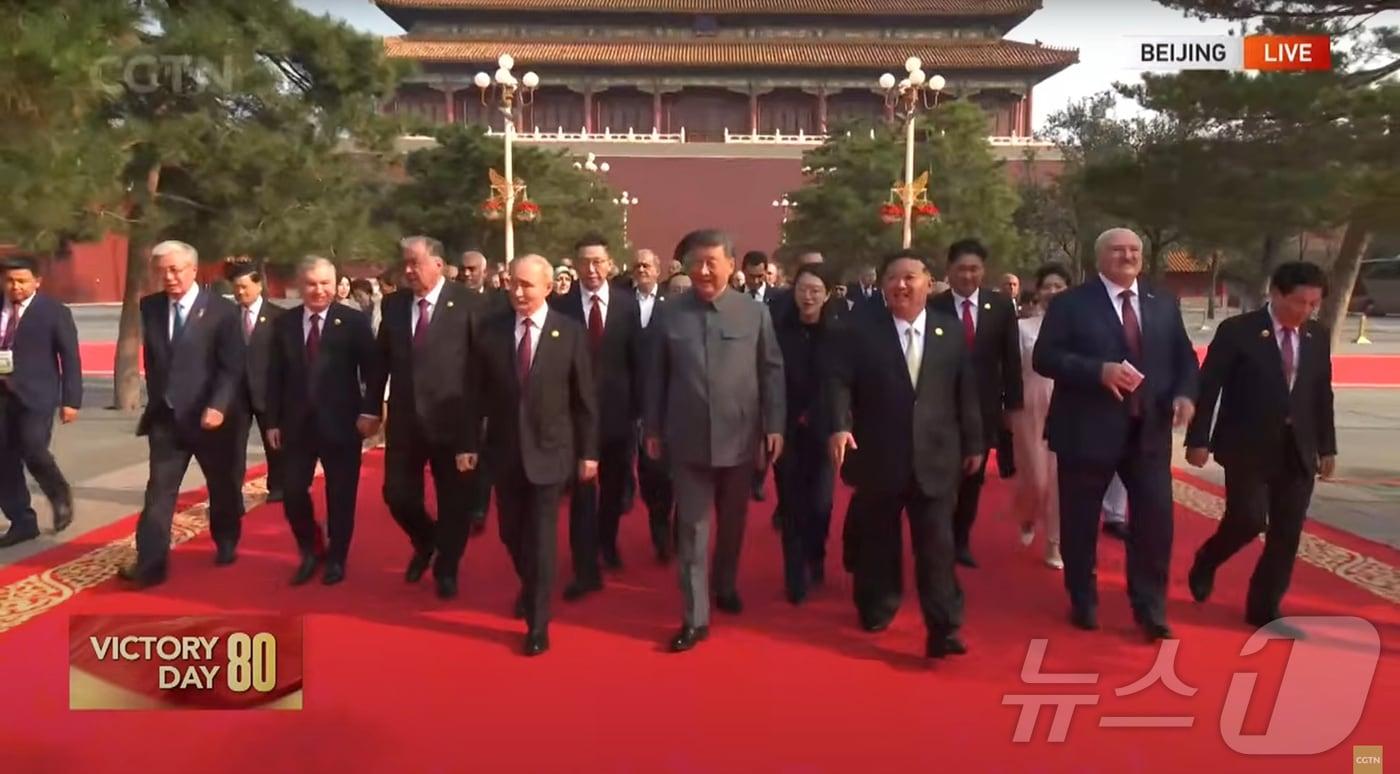 Chinese President Xi Jinping, North Korean Workers' Party General Secretary Kim Jong Un, Russian President Vladimir Putin, and other distinguished guests attended the 80th anniversary event of the Victory Day (commemorating the victory in the War of Resistance Against Japanese Aggression and the War Against Fascism) held at Tiananmen Square in Beijing, China, on Wednesday. 2025.9.3 / News1
