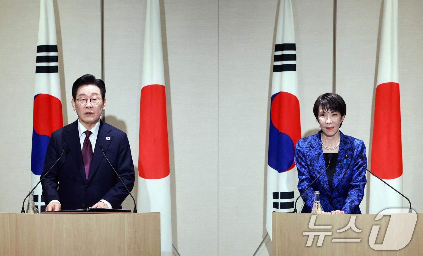 President Lee Jae Myung and Japanese Prime Minister Takaichi Sanae hold a joint press conference at the meeting venue in Nara Prefecture, Japan, on Tuesday 2026.1.13 / News1