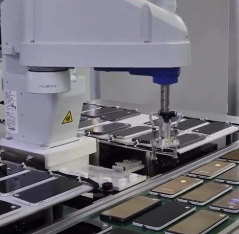 On Thursday, the travel agency Vostok Intour, headquartered in Vladivostok, Russia, highlighted a North Korean smartphone factory via its Telegram channel / (Capture from Vostok Intou's Telegram)