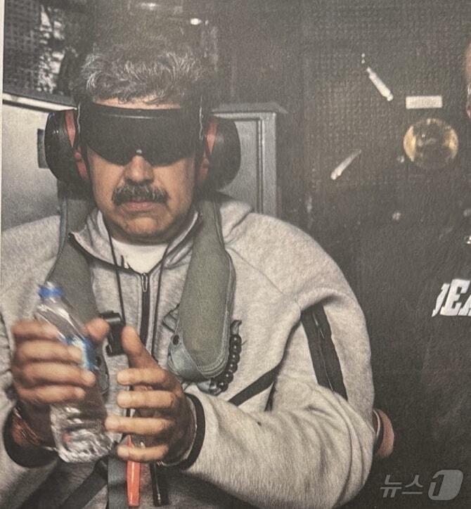 U.S. President Donald Trump released footage on the social media platform Truth Social on January 3 showing the arrest and transfer of Venezuelan President Nicolás Maduro (Donald Trump Truth Social) 2026.1.4 / News1