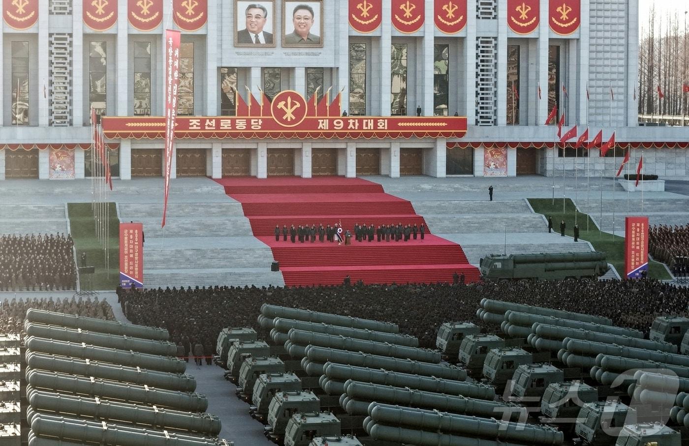 The Rodong Sinmun, the official newspaper of North Korea's Workers' Party, reported on Thursday that a ceremony to present a 600mm large-caliber multiple rocket launcher to the 9th Congress of the Workers' Party of Korea was grandly held in the capital Pyongyang on Wednesday, with Kim Jong Un, General Secretary of the Workers' Party, attending the ceremony / Rodong Sinmun