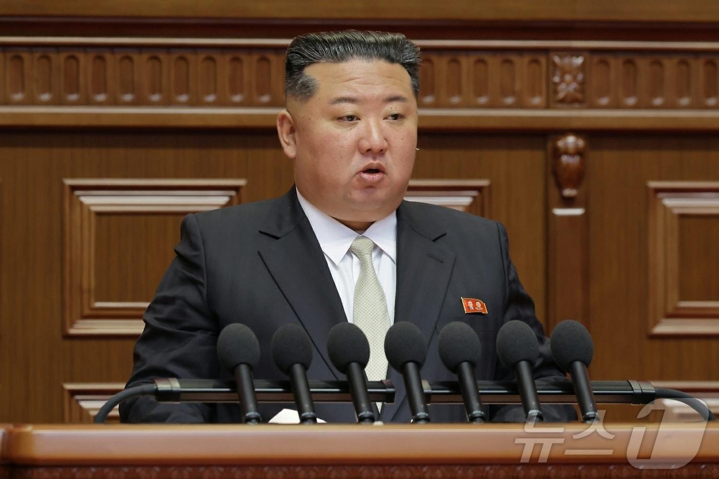 Kim Jong Un, General Secretary of the Workers' Party of Korea, delivered a message to the U.S. and South Korea through his work summary report at the 9th Party Congress / Rodong Sinmun
