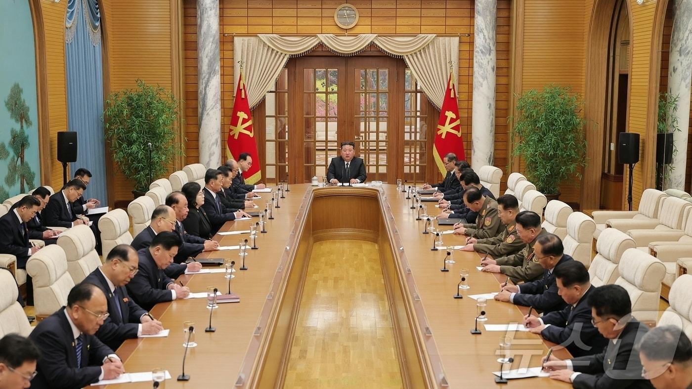 The Rodong Sinmun, the official newspaper of North Korea's Workers' Party, reported that the 27th meeting of the Political Bureau of the 8th Central Committee of the Party was held at the Central Committee headquarters on February 7, presided over by Kim Jong Un, the Party's General Secretary / Rodong Sinmun