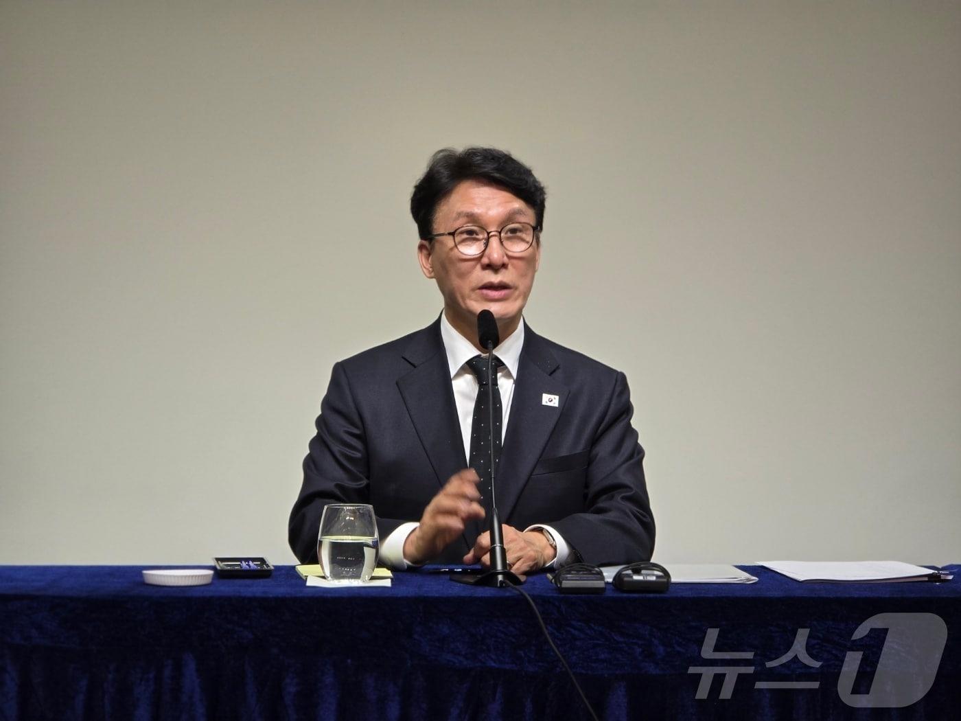 Prime Minister Kim Min-seok holds a press conference with Korean correspondents at the Korean Cultural Center in Washington, D.C., on March 13 2026.03.13 / News1