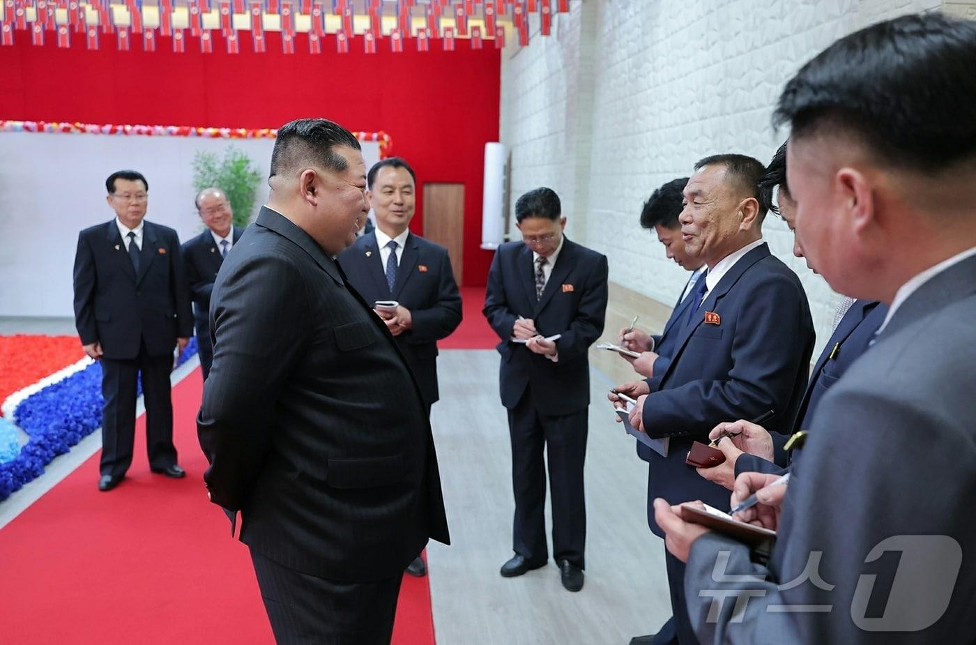 On Monday, Rodong Sinmun, the official newspaper of North Korea’s Workers’ Party, reported that elections for the 15th Supreme People’s Assembly of the Democratic People’s Republic of Korea were held on March 15 in all constituencies nationwide, adding that Kim Jong Un, General Secretary of the Party, visited a polling station set up at the Chonsong Youth Coal Mine, part of the Suncheon District Youth Coal Mine United Enterprise, to cast his vote / Rodong Sinmun