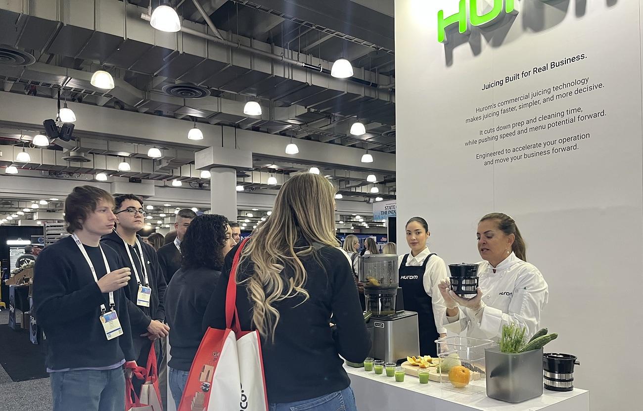 Hurom is participating in the New York Restaurant Show and demonstrating its products / Provided by Hurom