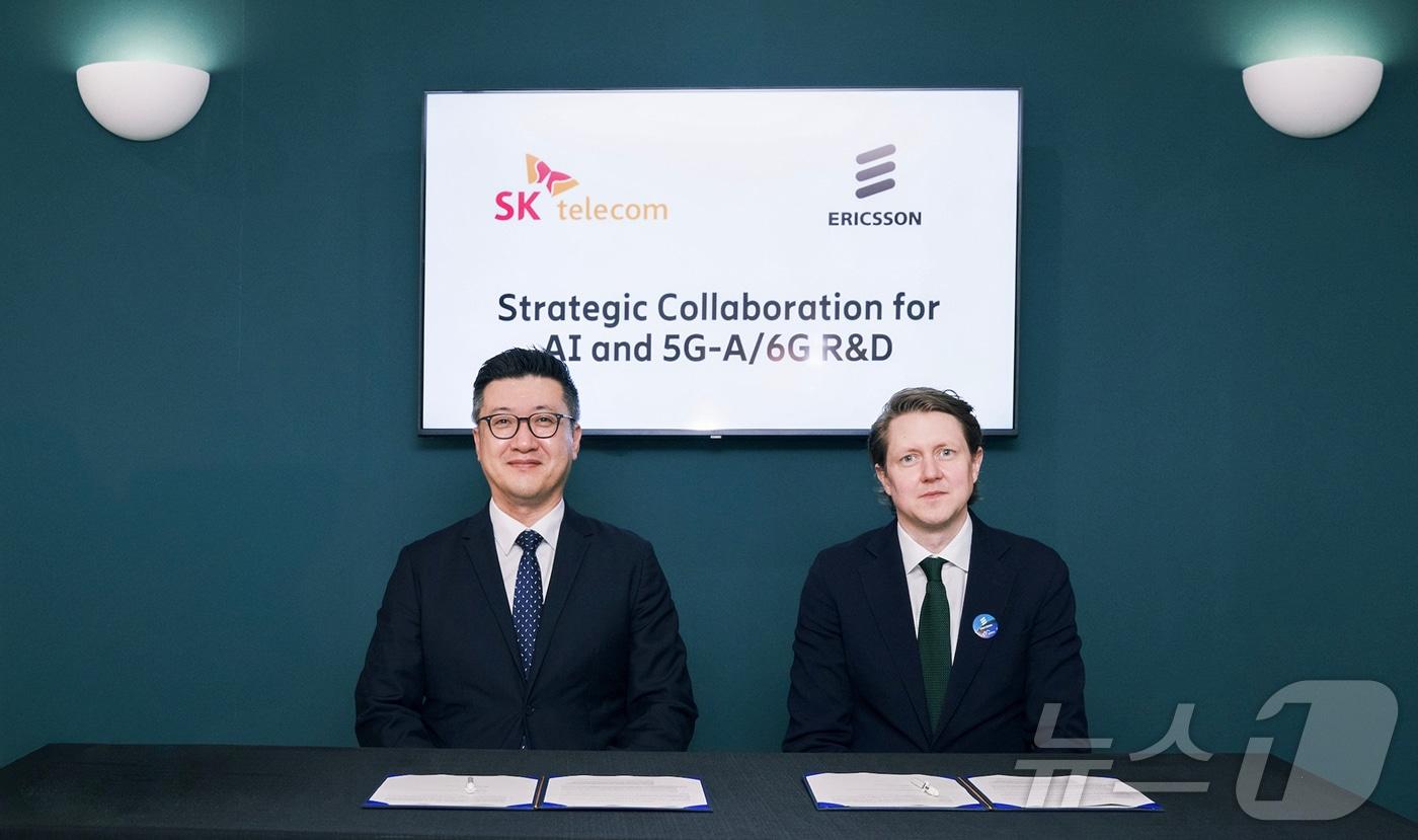 Ryu Tak-ki, Head of Network Technology at SKT, and Mårten Lerner, Head of Network Strategy and Products at Ericsson 2026.3.19 / News1