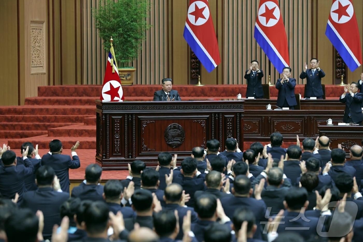 On Tuesday, Rodong Sinmun, the official newspaper of North Korea’s Workers’ Party, reported that the second day of the First Session of the 15th Supreme People’s Assembly was held on Monday and covered the content of General Secretary Kim Jong Un’s policy address / Rodong Sinmun