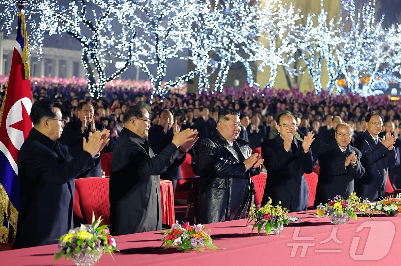 Scene from the celebratory performance at the 1st Session of the 15th Supreme People's Assembly of North Korea / Rodong Sinmun