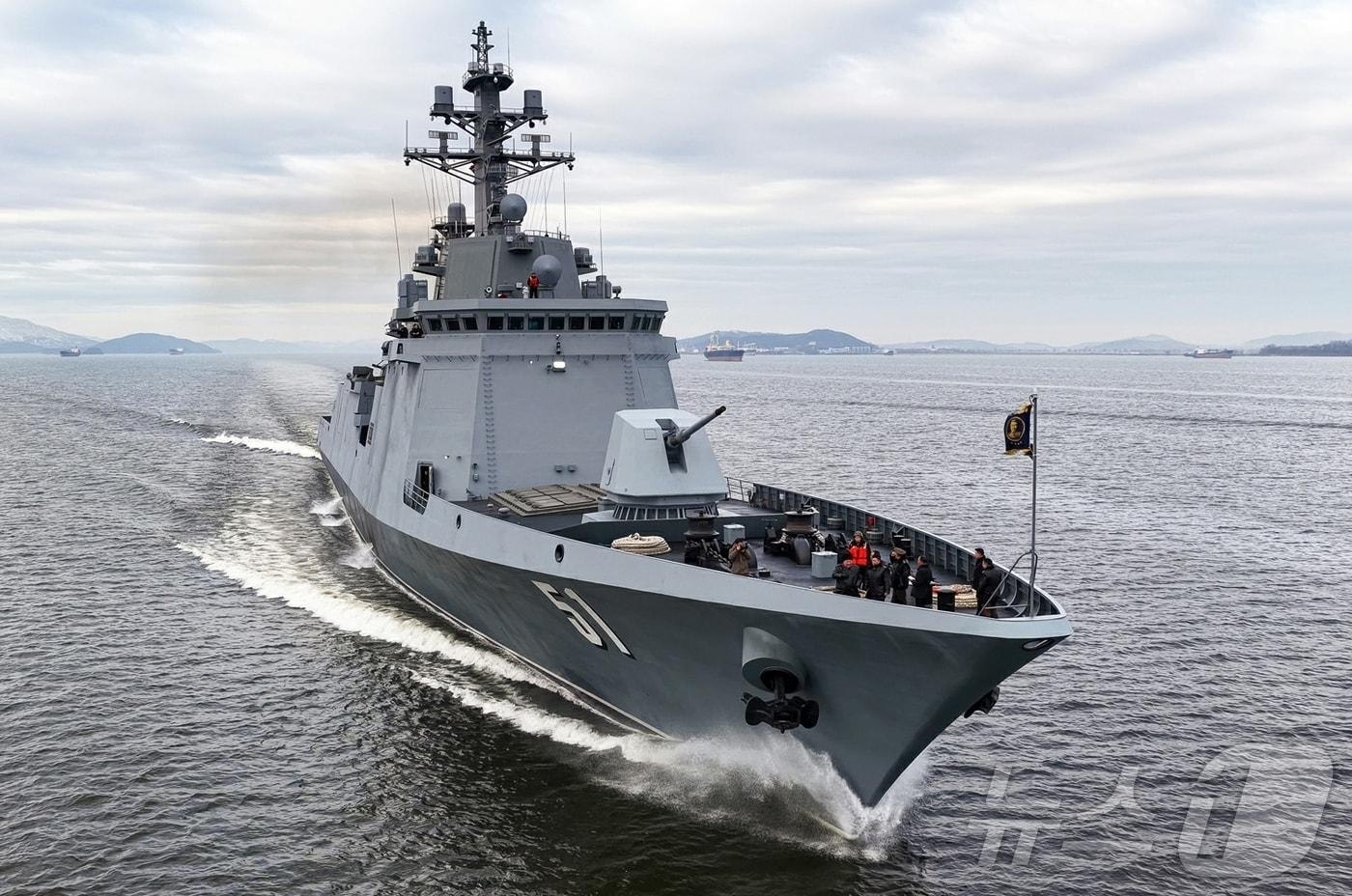 The 5,000-ton destroyer Choe Hyon, which North Korea unveiled for the first time last year / Rodong Sinmun