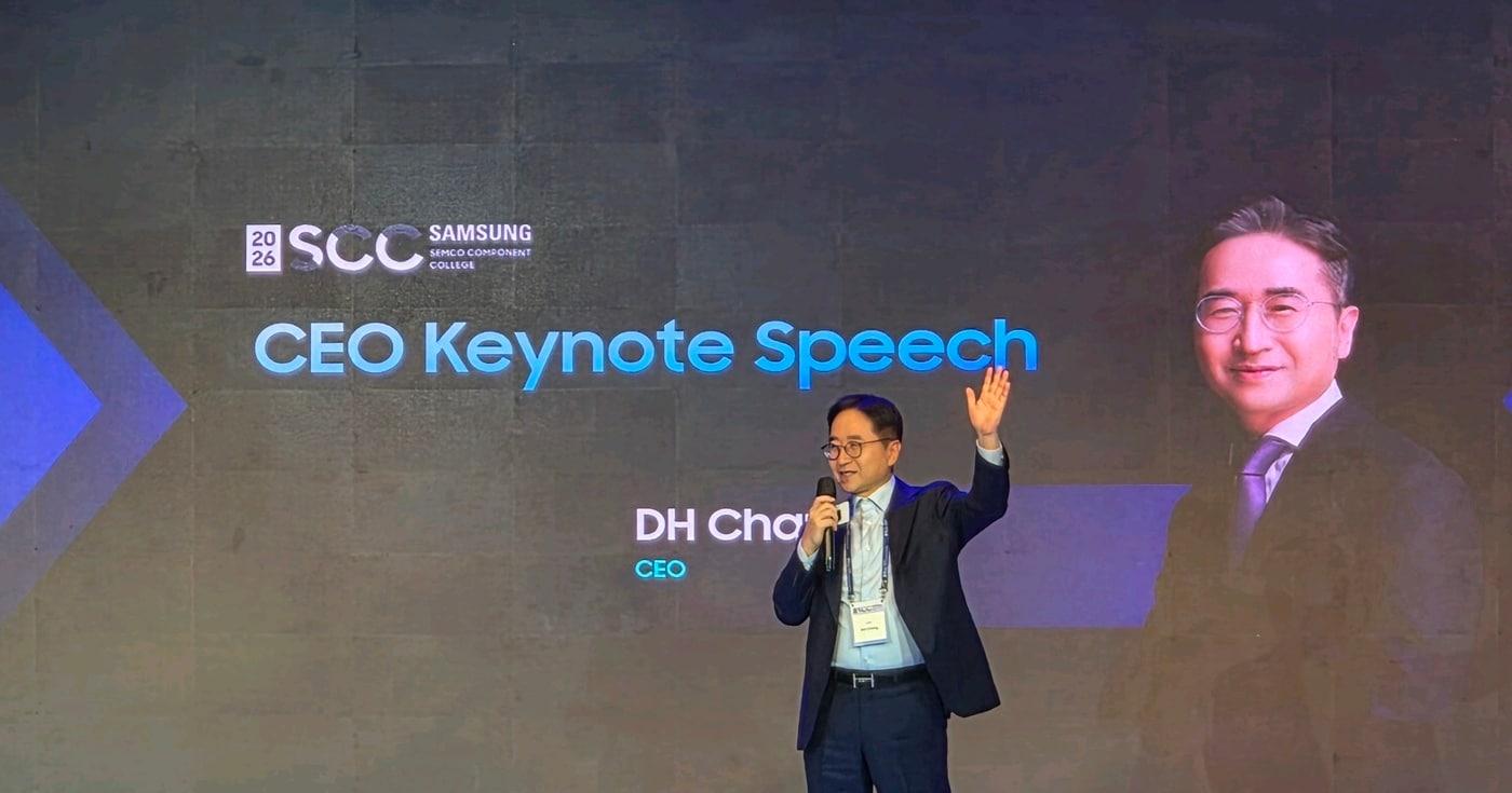 Samsung Electro-Mechanics President Jang Deok-hyun is delivering opening remarks at the Samsung Customer Conference (SCC) / Provided by Samsung Electro-Mechanics