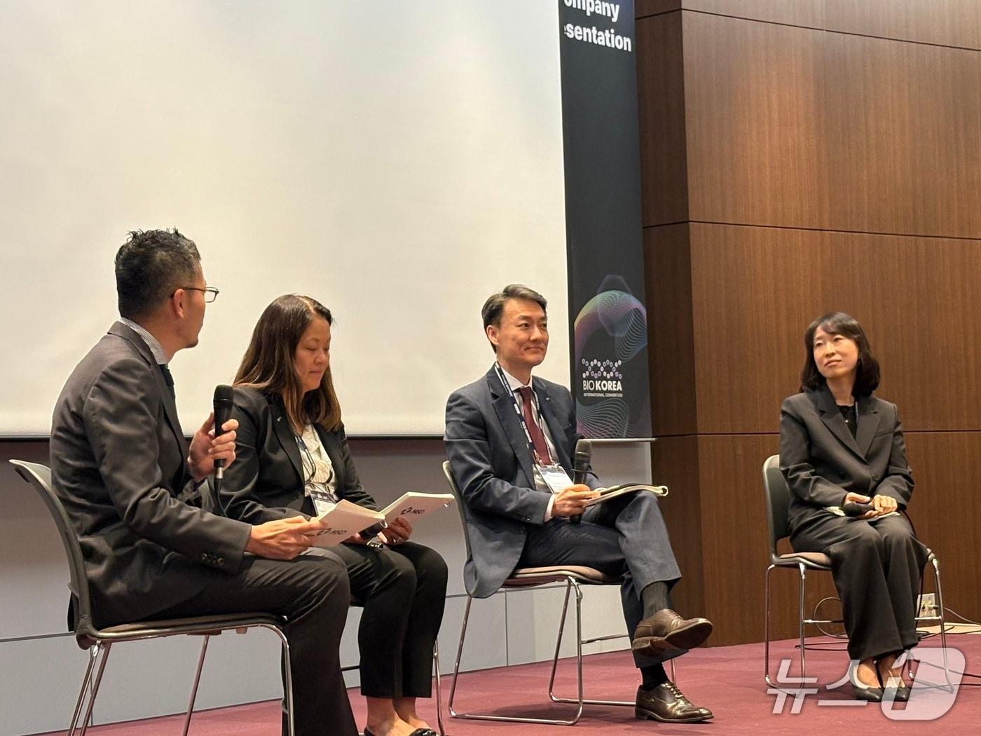 From left: Grace Han McMahon, Head of Business Development and Licensing, MSD Pacific; Albert Kim, President and CEO of MSD Korea; and Lee Hyun-ju, Executive Vice President of Clinical Research at MSD Korea