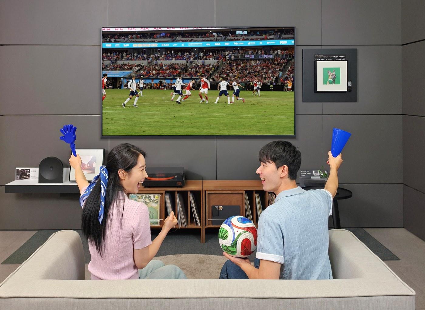 Samsung Electronics launches a promotional campaign for its new AI TV lineup ahead of the World Cup. [For use only in the Republic of Korea. Redistribution prohibited] / Courtesy of Samsung Electronics