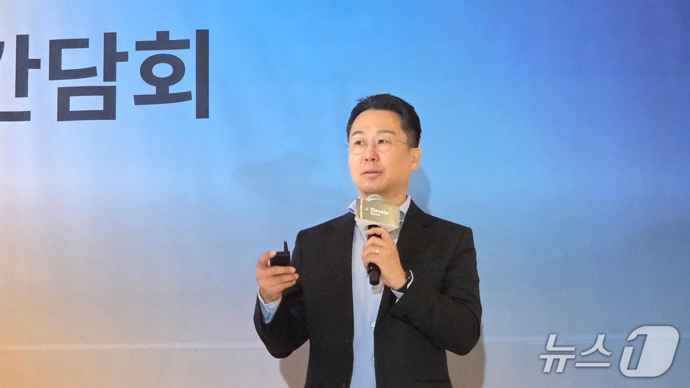 Heo Jeong-yeol, the new country manager of Workday Korea, speaks at a press conference held at The Westin Seoul Parnas Hotel in Gangnam-gu, Seoul 2026.5.14 / Provided by Workday Korea