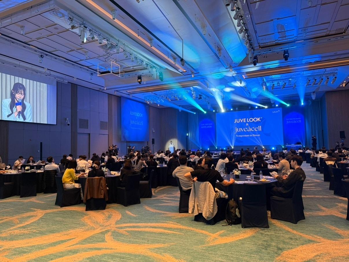 A scene from the JUVELOOK & juveàcell Symposium in Busan / Provided by VAIM
