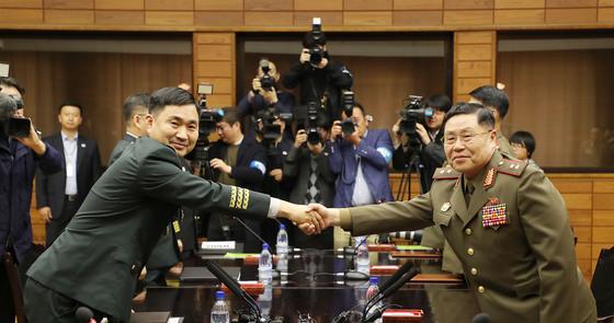 Lee administration proposes first inter-Korean military talks... "Let's discuss the baseline for the military demarcation line."