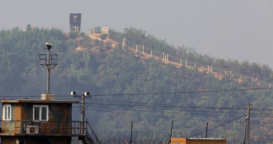 South Korea Extends Military Talks Offer Amid N.K. Chill: Skepticism vs. Significance