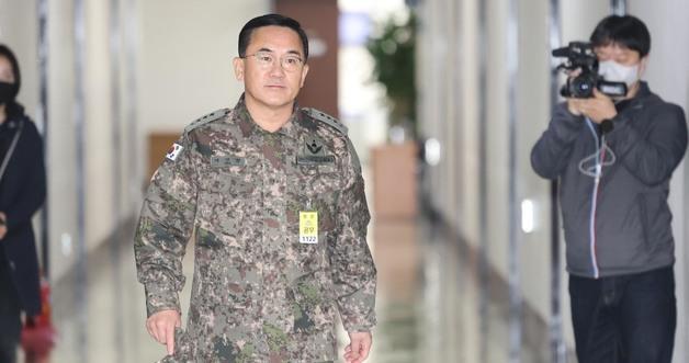 Trial of Ex-Defense Chiefs Yeo and Moon Set to Intensify in Martial Law Crisis Case