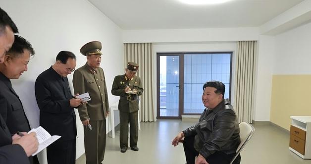 PEOPLE PAY The Price: Kim Jong Un Chooses EGO Over Aid, Snubbing US Talks To Stage A Pathetic Hospital Photo-Op