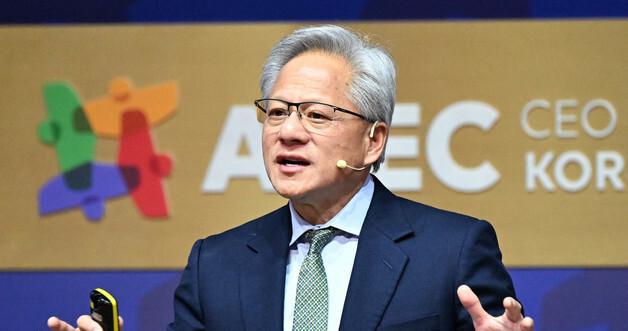 THE CEO CRIES FOUL: NVIDIA's Jensen Huang Says US Is SO BLIND To China's 'Free Electricity' AI Advantage