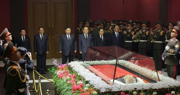 North Korea Stops Everything To Worship A Dead Official Who Survived Three Generations of Tyranny