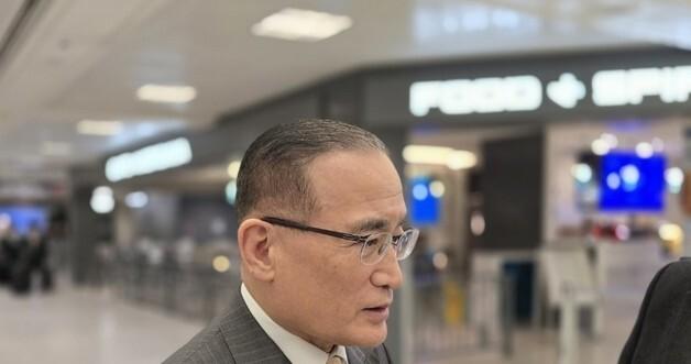 Wi Sung Lac Met US Energy Secretary Over Hour... Nuclear Sub Uranium Talks Noted