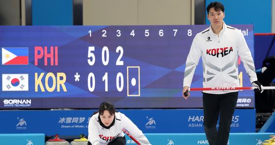 Korean Mixed Doubles Curling Team’s Strong Resolve After Tough Loss to Philippines