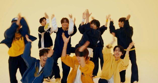 TREASURE Dazzles with Fresh ‘YELLOW’ Choreography and Playful Moves