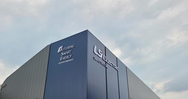 LS Electric Shares Top 200,000 KRW… Hit Record High on AI Data Center Supply