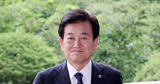 South Korean Government Embarks on Five-Month Battle for Dialogue with North Korea...The lean season until April [Korean Peninsula GPS]