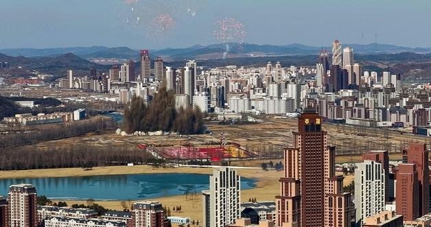 Kim Flaunts New Rocket Launchers While Expanding Pyongyang Showcase District