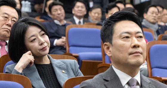 Korean Politics at a Standstill: How Jang Dong-hyuk's U.S.Visit Affects Candidate Selections
