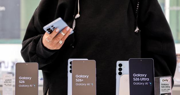 New U.S. Survey Places Samsung Ahead of Apple in Overall Smartphone Customer Satisfaction