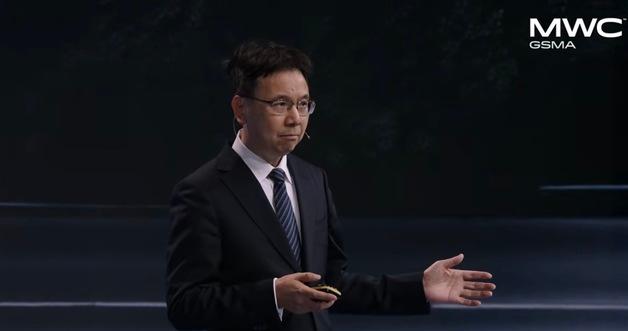 How Huawei's 5G Advanced Will Transform AI Connectivity Before 6G Arrives