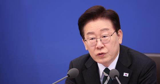 South Korea's President to Discuss Strait of Hormuz Ship Fire and Participation in U.S.'s Operation Freedom