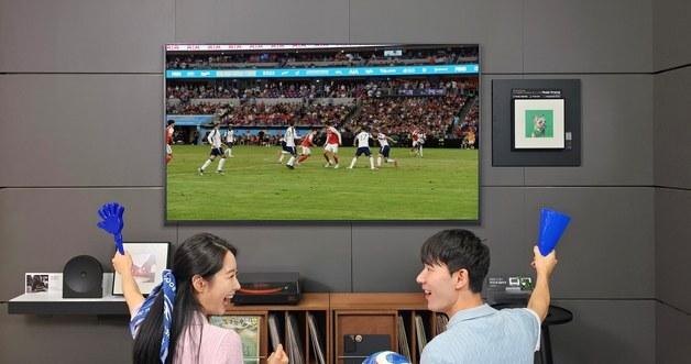 Large TV Sales Jump 50% as Samsung Targets Global Soccer-driven Demand