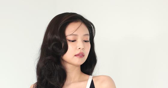 YouTuber Apologizes: Why Potato Turtle's Quest to Meet BLACKPINK's Jennie Sparked Controversy